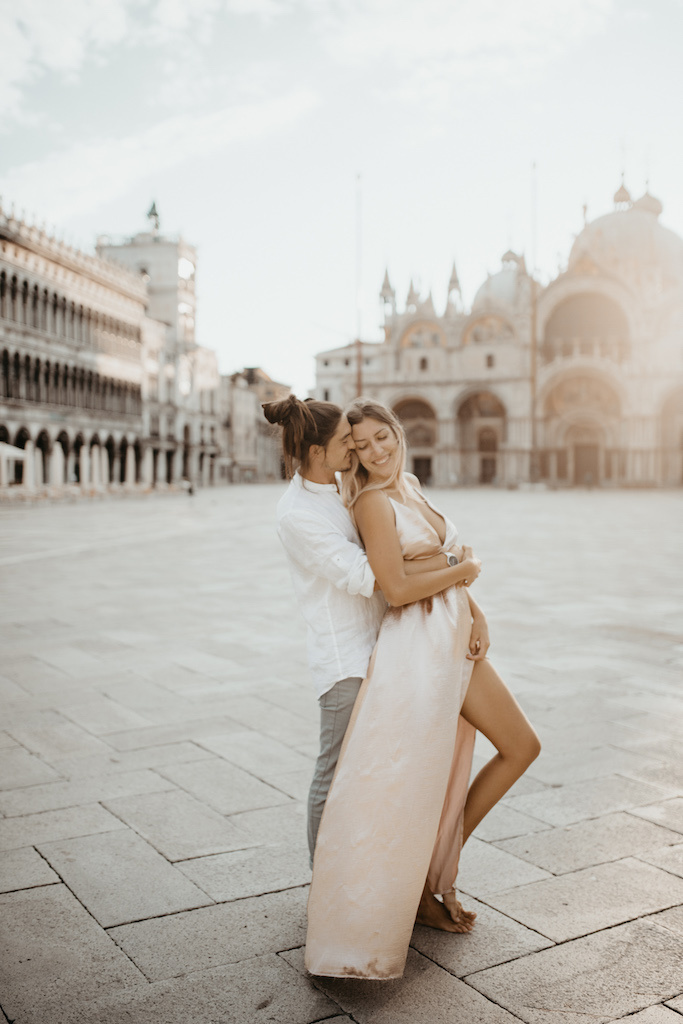 Dreamy Sunrise Couples Session In Venice, Italy, Kinga  photographer, #24955